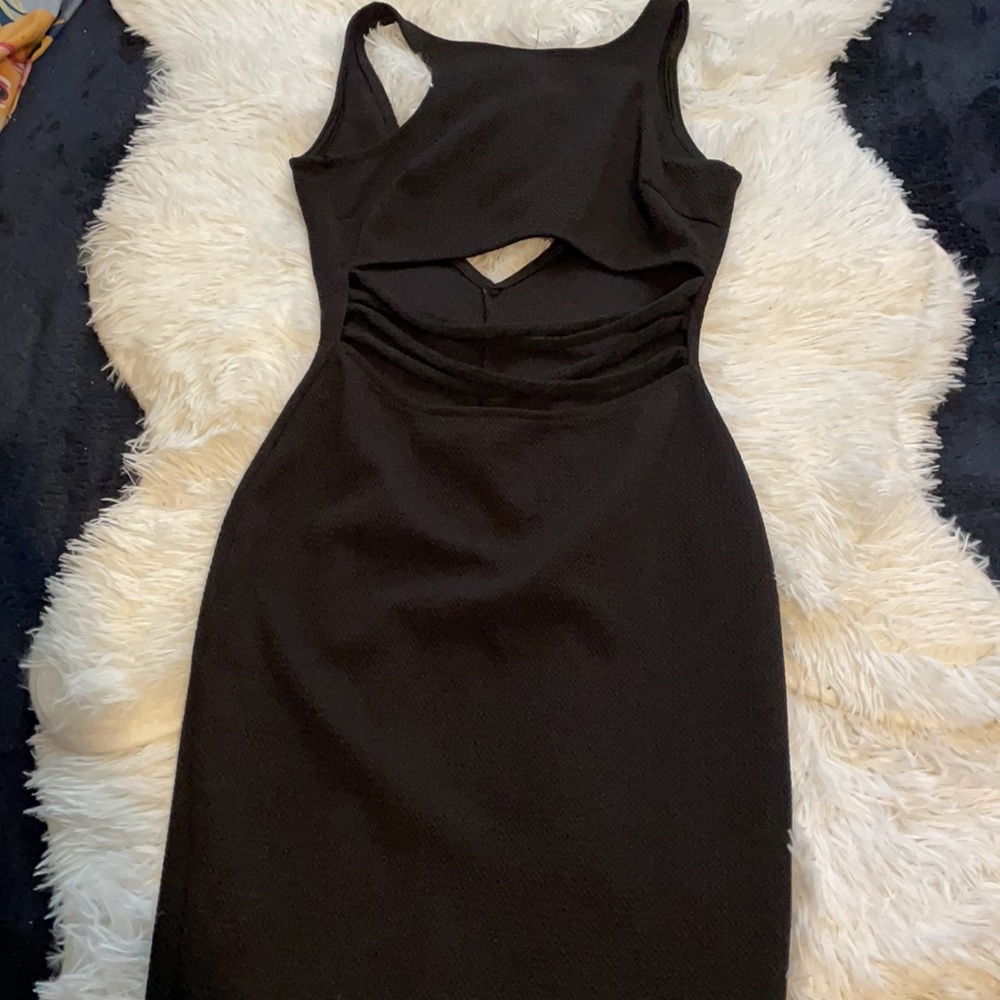 Dress - Picture 2 of 5